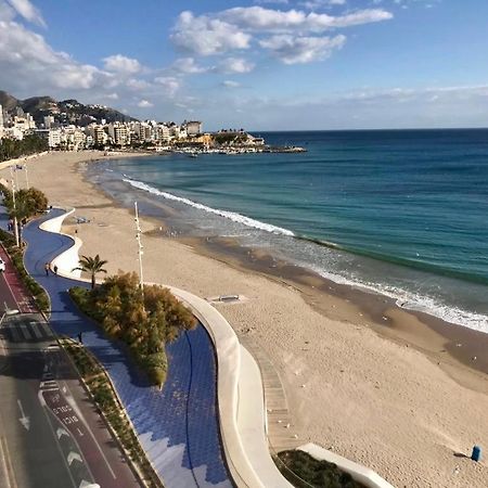 Los Fernandos, 1St Line Beachfront Poniente, 2 Bedroom Apartment Ocean Terrace بينايدورم المظهر الخارجي الصورة