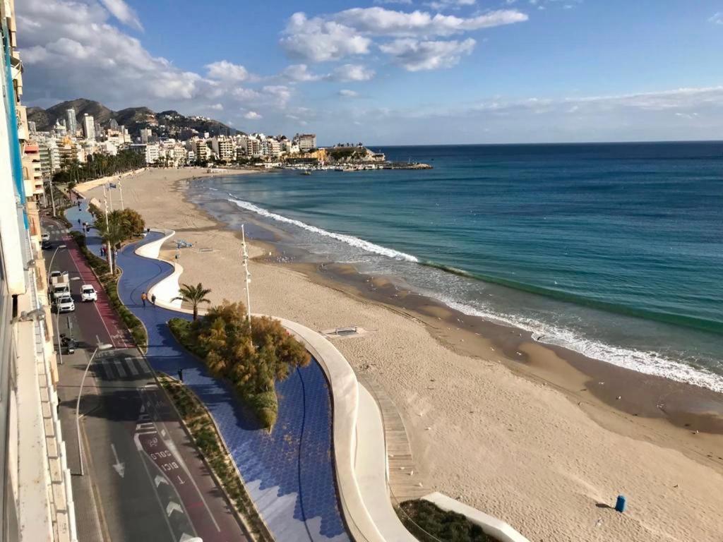 Los Fernandos, 1St Line Beachfront Poniente, 2 Bedroom Apartment Ocean Terrace بينايدورم المظهر الخارجي الصورة