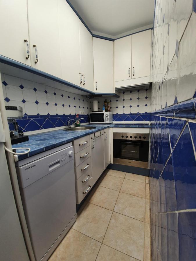 Los Fernandos, 1St Line Beachfront Poniente, 2 Bedroom Apartment Ocean Terrace بينايدورم المظهر الخارجي الصورة